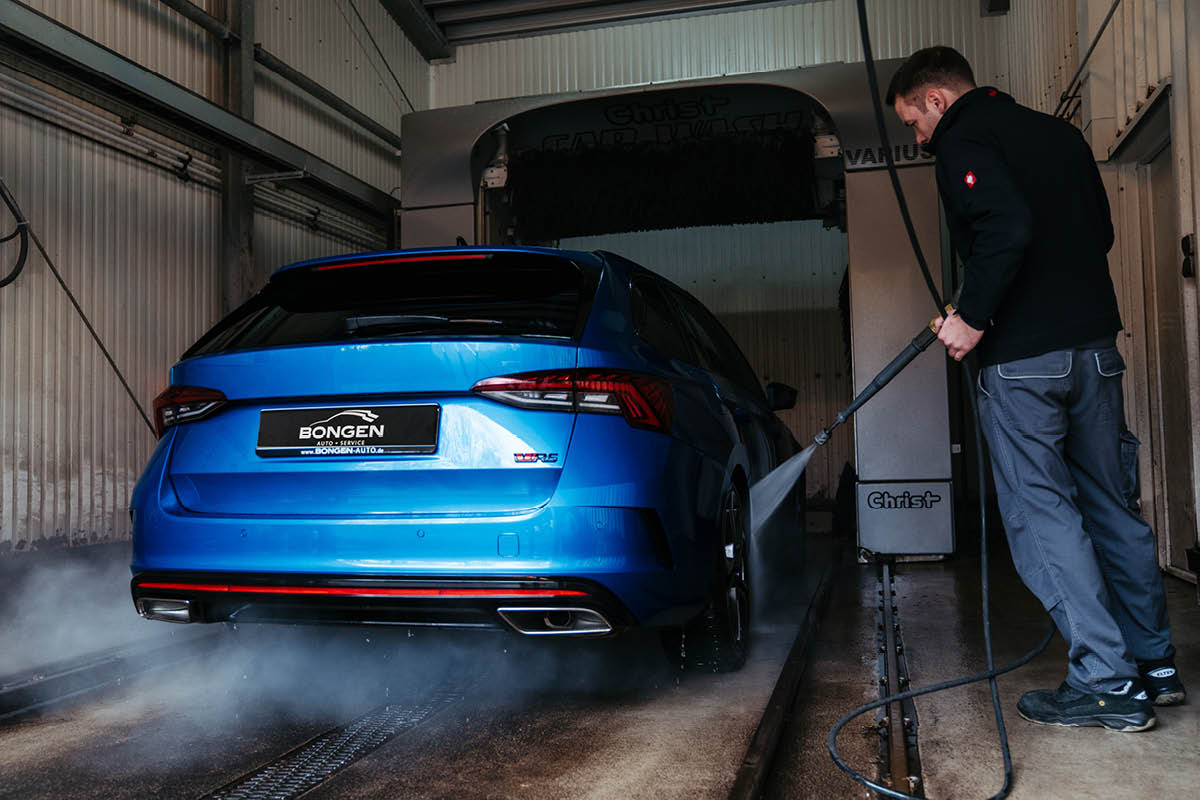 Fahrzeugaufbereitung bei Bongen Auto & Service